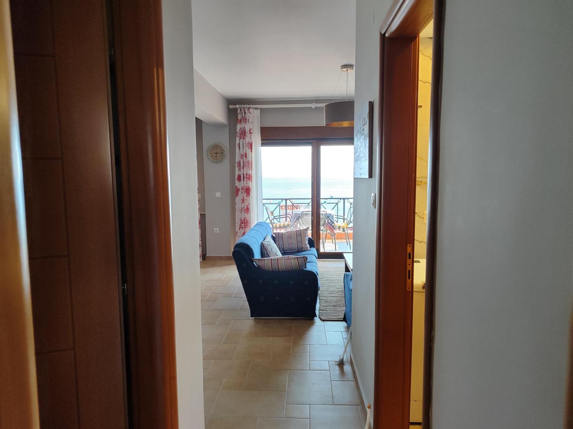 Navy Blue Apartment Nea Skioni Exterior photo